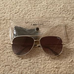 QUAY AUSTRALIA x DESI PERKINS Aviator Sunglasses